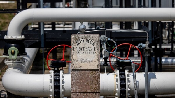 Hungary Suspends Diesel Shipments to Ukraine